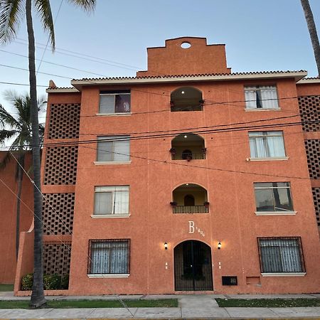 Zona Dorada: Amplio Departamento Para 12 Mazatlan Dış mekan fotoğraf